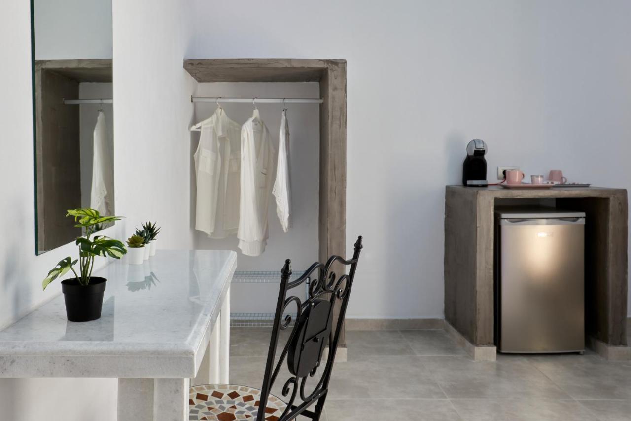 Nalu Suites Фира Екстериор снимка