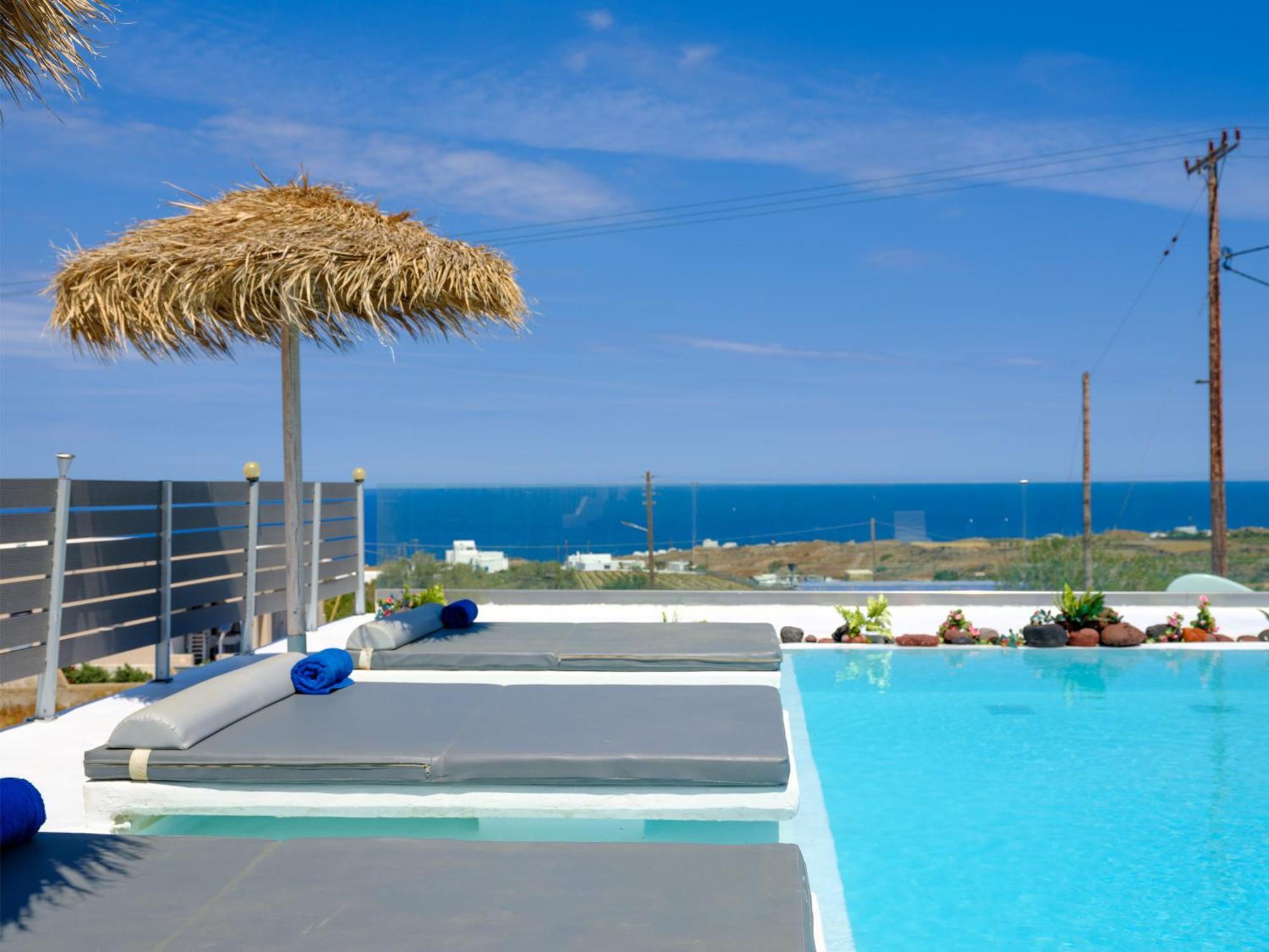 Nalu Suites Фира Екстериор снимка