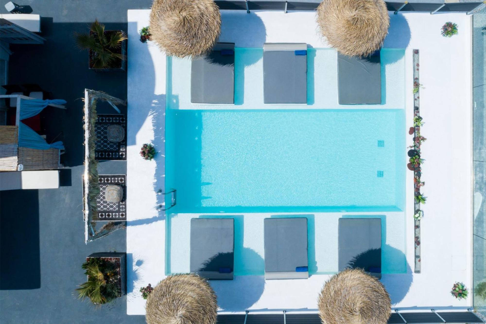Nalu Suites Фира Екстериор снимка