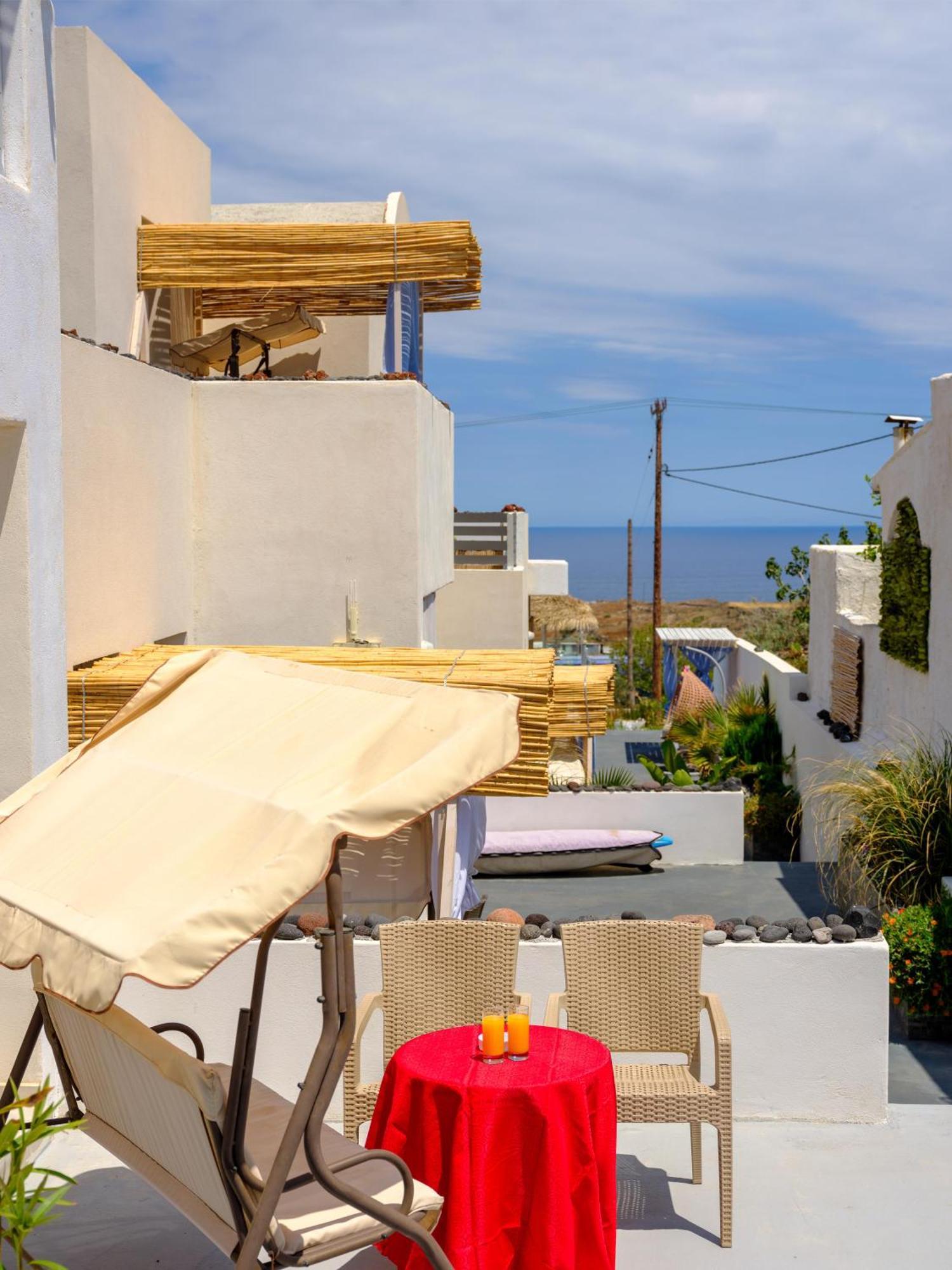 Nalu Suites Фира Екстериор снимка