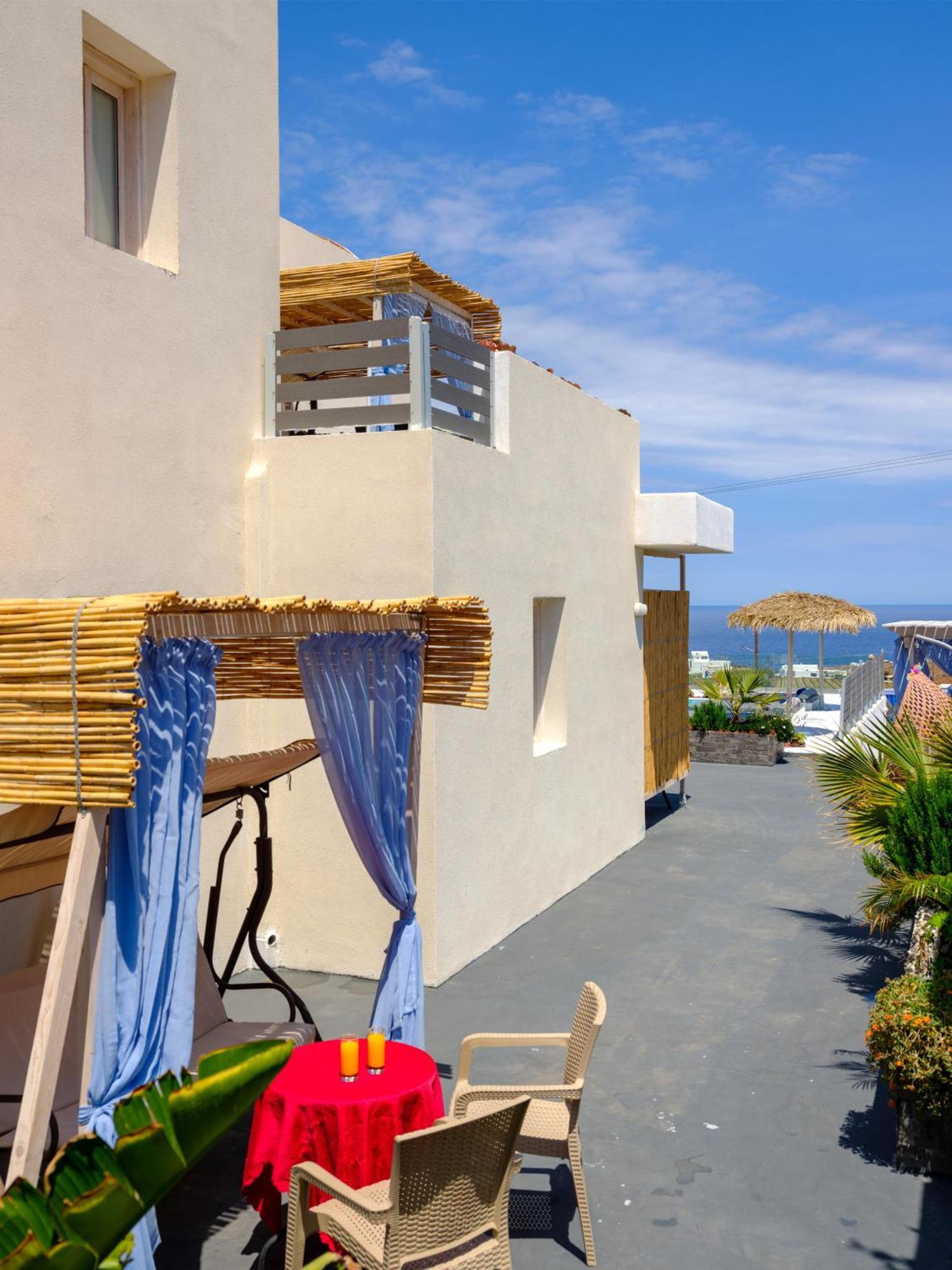 Nalu Suites Фира Екстериор снимка
